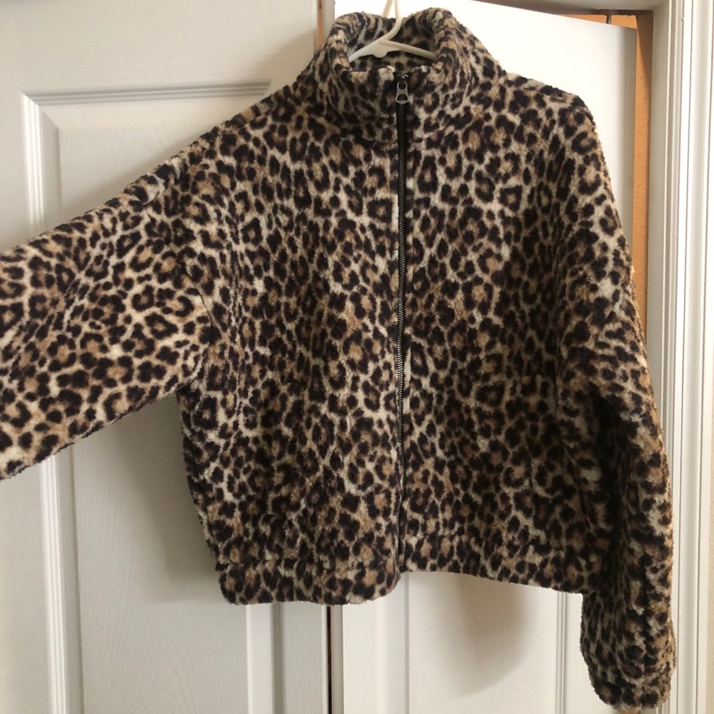Plush AE Jacket - Picture 5 of 6
